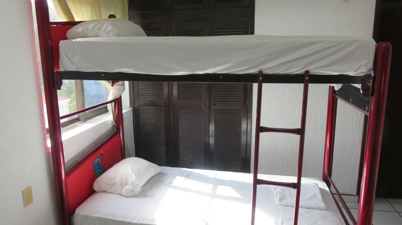 Kukulcan Hostel & Friends Cancun Room photo